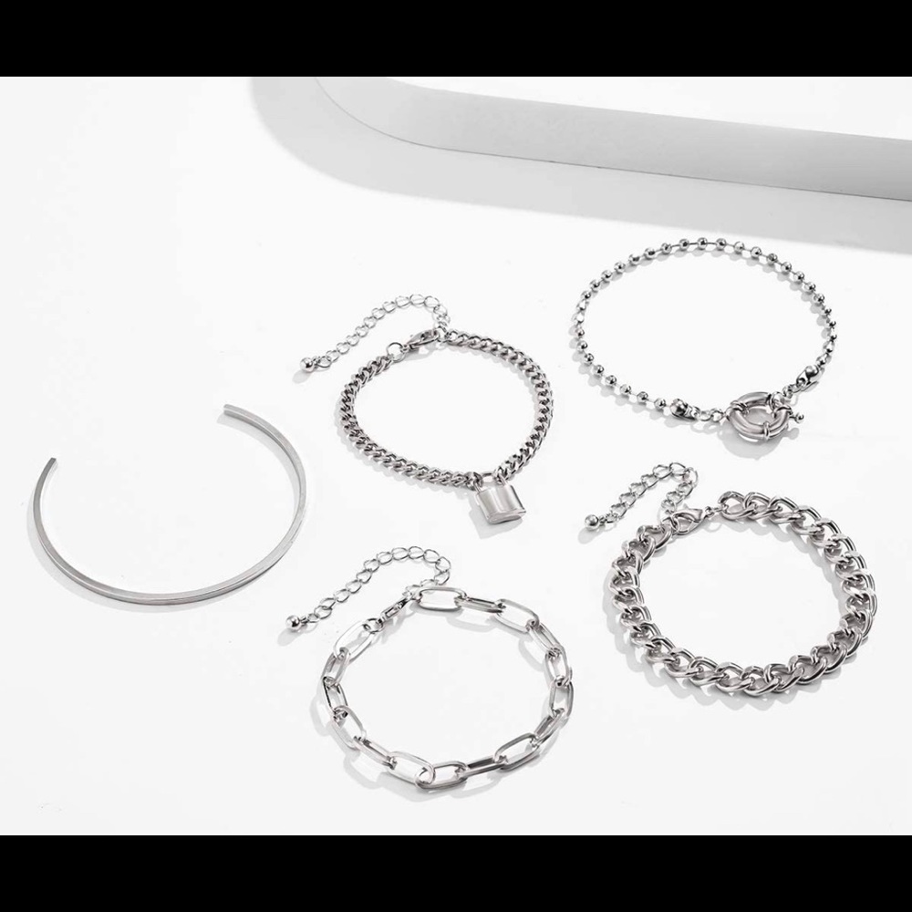 5 piece Chunky Silver Plated Bracelets - Picture 5 of 14